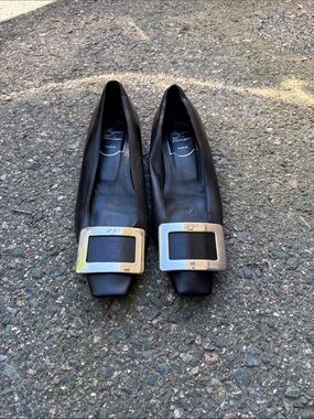 Roger Vivier Black Leather Flats with Silver Square Buckles